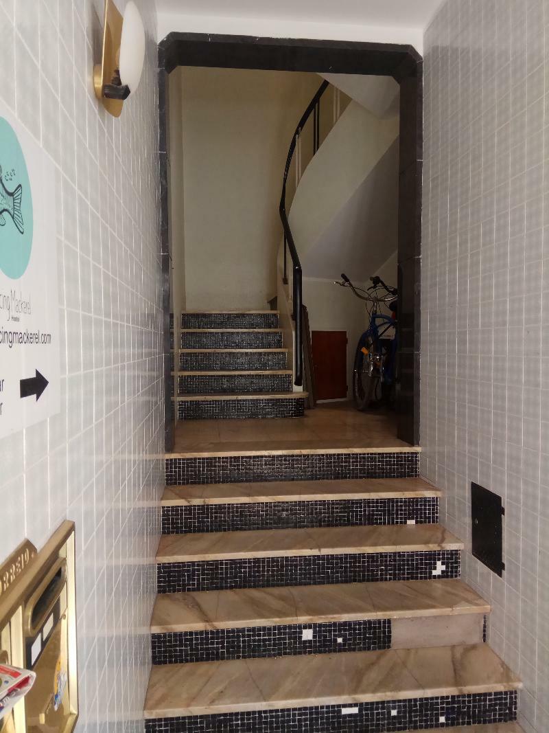 Racing Mackerel Hostel Lagos Ngoại thất bức ảnh